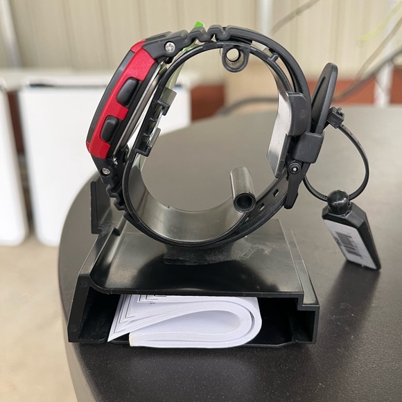 9012-AMT Casio W96H-4AV, 10 Year Battery, Chronograph Watch, Alarm, Illuminator - Picture 2 of 8